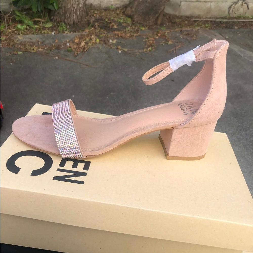 Elegant Pink Block Heel Sandals